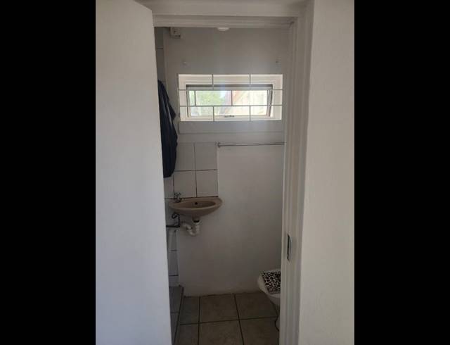 1 BEDROOM PROPERTY TO RENT IN STELLENBOSCH CENTRAL
